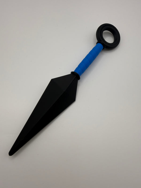 Kunai Spinner – Blue Handle, 3D printed by 3D&ME in Tralee