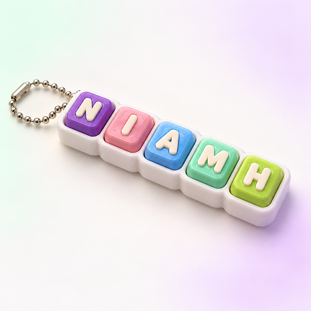 Personalised Keycap Name Clicker spelling Niamh